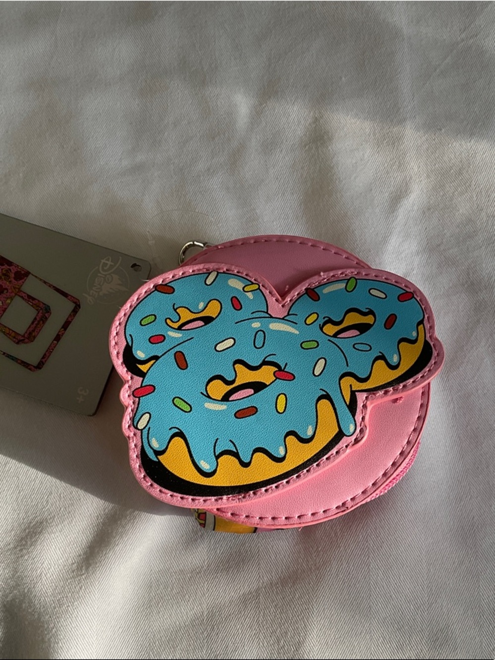 Disney Parks Mickey Eats  Snacks Donut Reusable Packable Tote Bag Clip NWT